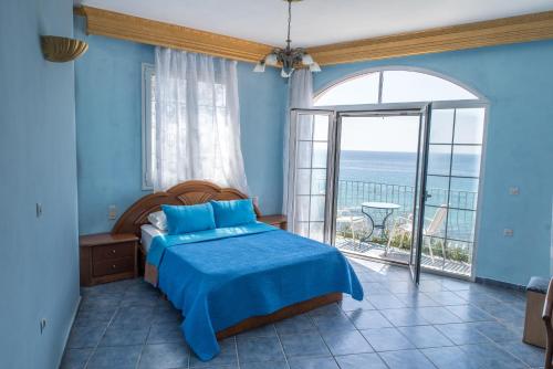 Postel nebo postele na pokoji v ubytování Madalenas B&B