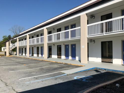 Econo Lodge – Photos 2