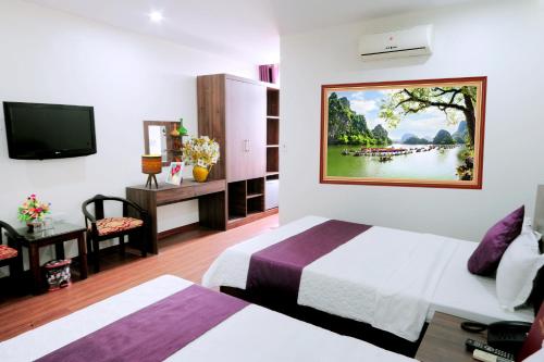 Van Giang Hotel TV 또는 엔터테인먼트 센터