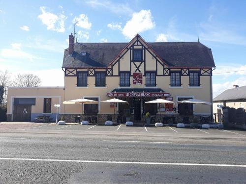 Logis Le Cheval Blanc – Photos 2