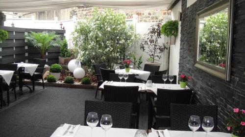 Gallery image of DM hotel in Forbach
