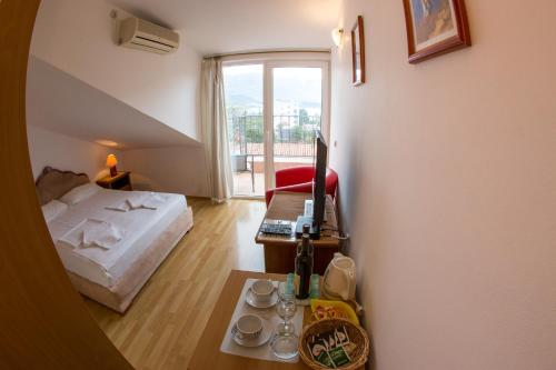 Gallery image of Apartments Luka in Budva