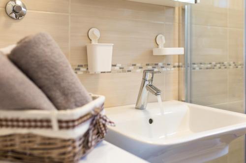 Kúpeľňa v ubytovaní Villa Pergola-Apartment Toni