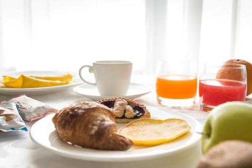 Mad på hotellet eller i nærheden