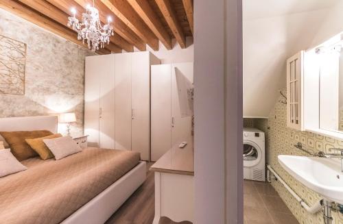 Gallery image of CA' TEATRO VECCHIO in Venice