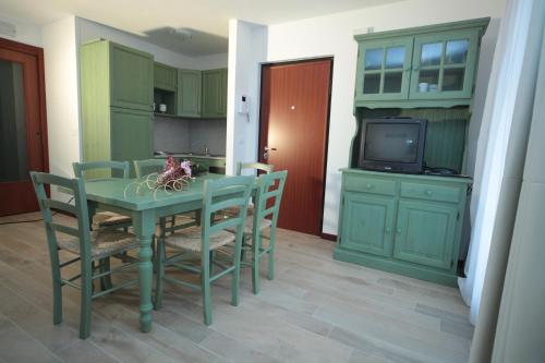 Η κουζίνα ή μικρή κουζίνα στο Albergo diffuso Valcellina e Val Vajont in Claut