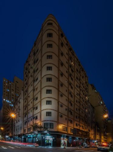 El edificio en el que está el hotel