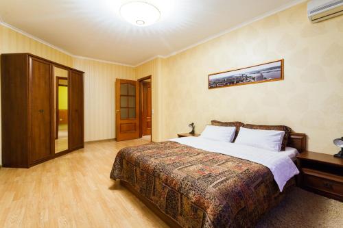 Un ou plusieurs lits dans un hébergement de l'établissement Apartment in Complex Korona on Knyazhyi Zaton 21