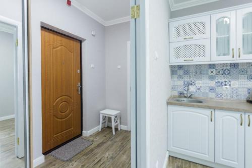 Gallery image of Cosy Apartment at Pozniaky in Kyiv
