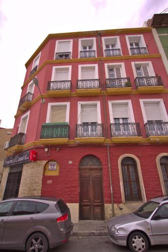 Room with private bathroom and balcony nearby the Mercado Central, center and beach