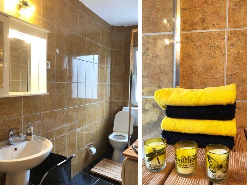 - deux photos d'une salle de bains avec lavabo et serviettes dans l'établissement Lemon Tree Apartment, à Pristina
