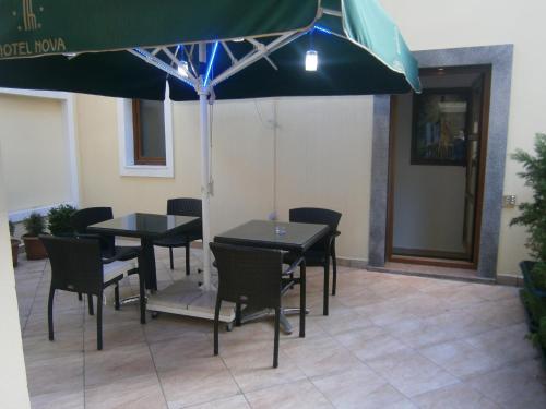 Veranda oz. zunanji predel v nastanitvi Hotel Nova