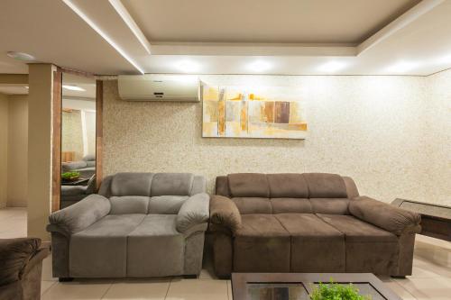 Ruang duduk di Tri Hotel Criciúma