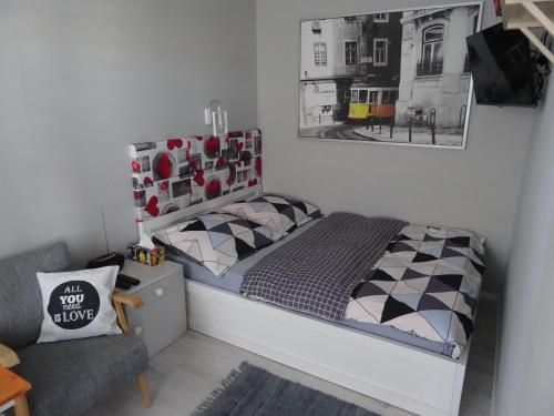 Ένα ή περισσότερα κρεβάτια σε δωμάτιο στο Zenhouse apartament Warszawa Ursynów, Mokotów wynajem krótkoterminowy, noclegi
