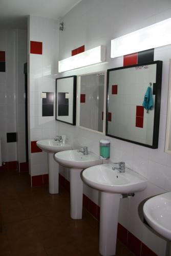 Ένα μπάνιο στο Bilbao Akelarre Hostel