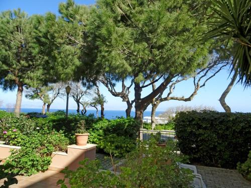 Italian flair with a view