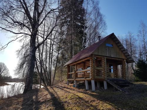 Příroda nedaleko prázdninového areálu
