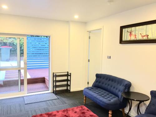 Ruang duduk di Amber Homes B