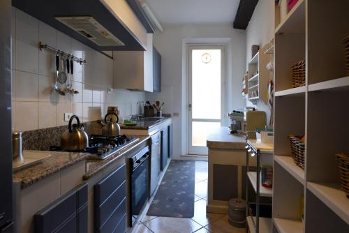 Η κουζίνα ή μικρή κουζίνα στο Room & Breakfast Canalino 21