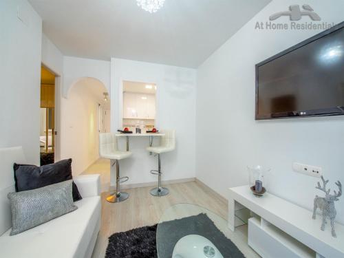 At home Residentials photo 30