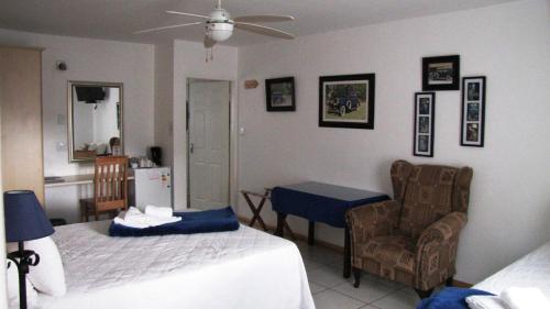 Кровать или кровати в номере Bel Air Guest House