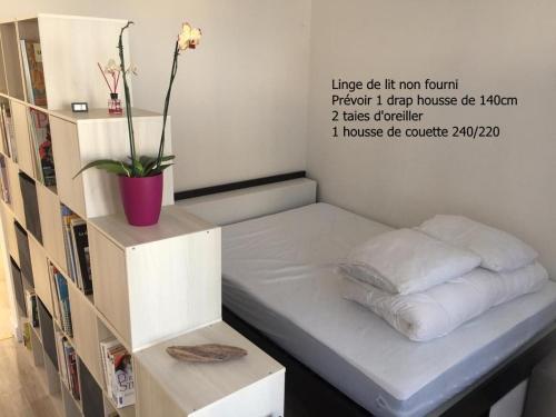 Krevet ili kreveti u jedinici u objektu Appartement Bow Window vue sur mer