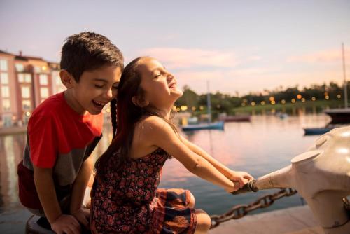 Universal's Loews Portofino Bay Hotel photo 24