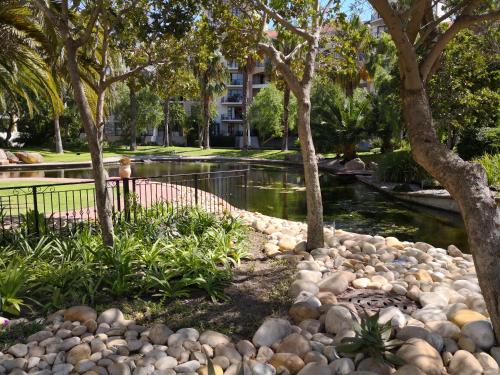 Taman di luar Majorca Apartments by BON Hotels