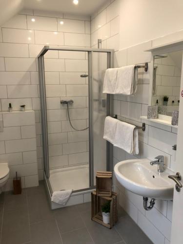 Koupelna v ubytování Hotel zum Adler