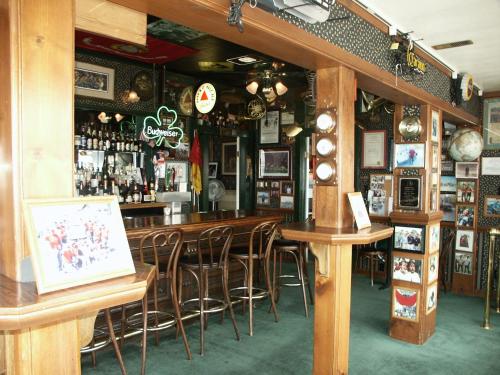Bridgeport Inn – Photos 2