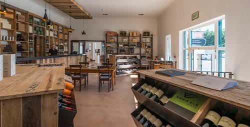 Drostdy Hotelにあるレストランまたは飲食店