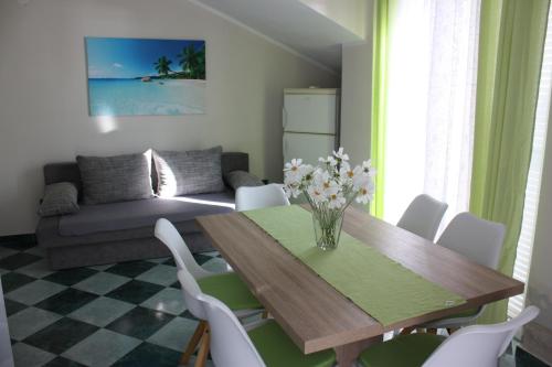 Gallery image of Apartments Tanja & Josipa in Pag