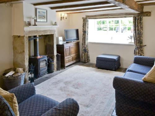 A seating area at Lythe Cottage 