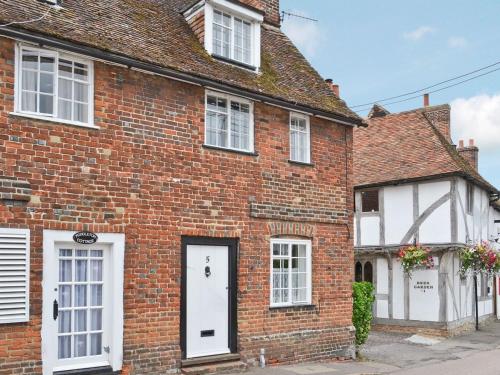 The building where the vacation home is located 