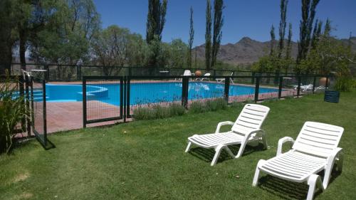 Bazén v ubytování Hosteria Automovil Club Argentino Cachi nebo v jeho okolí