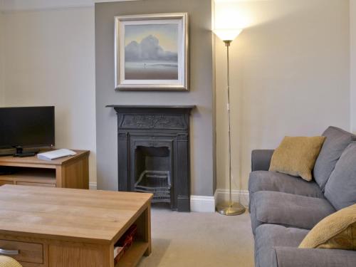 A seating area at Gravel Cottage 