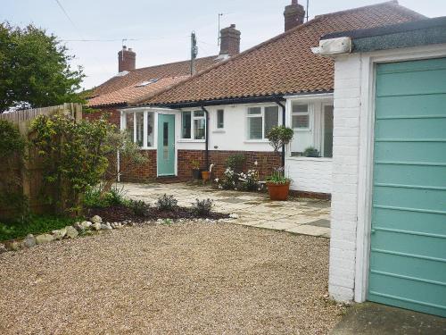 The building where the vacation home is located 