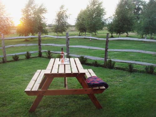 A garden outside Wise Hare Cottage 