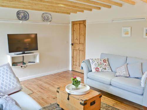 A seating area at Ivy Cottage 