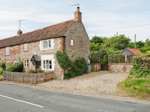 The building where the vacation home is located 