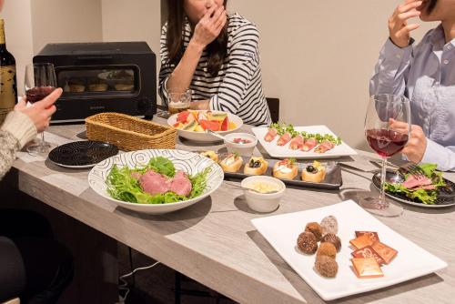 Gallery image of INOVA Kanazawa Station Hotel Suite in Kanazawa