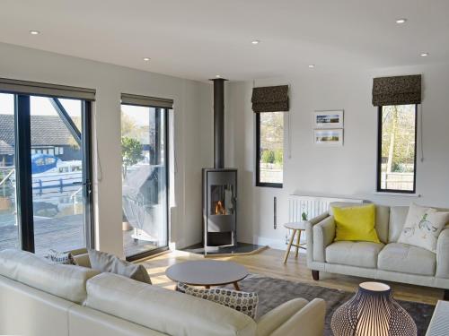 A seating area at Bay Tree Lodge 