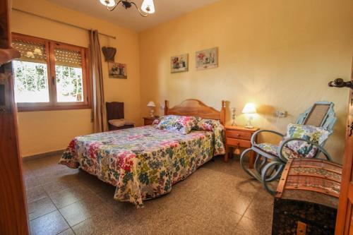 Säng eller sängar i ett rum på Sofia - holiday home with private swimming pool in Moraira