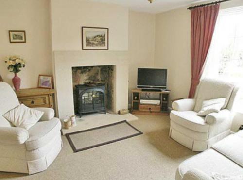 A seating area at Rose Cottage 