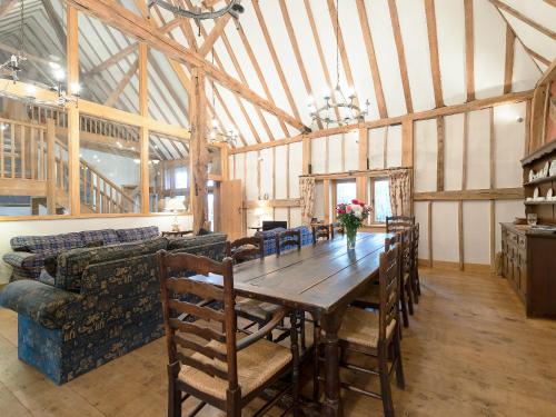 A restaurant or other place to eat at The Thatched Barn 