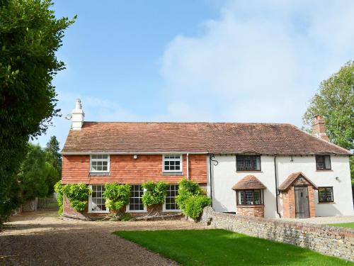 The building where the vacation home is located 