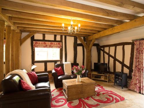 A seating area at Blackbird Cottage 