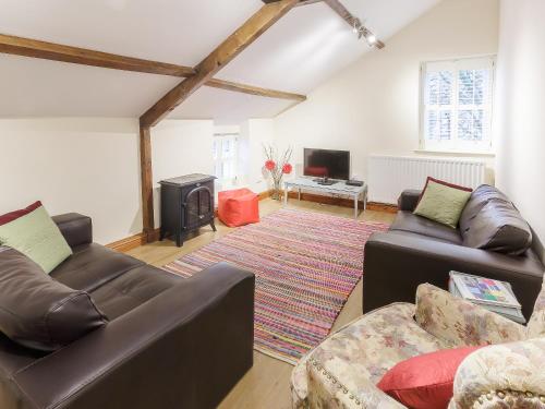A seating area at Old Hall Cottage No 2 