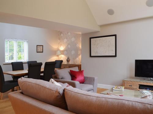 A seating area at Grovelands Lodge 