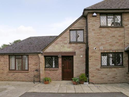 The building where the vacation home is located 